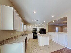 9805 W Horse Thief Pass in Tolleson, AZ - Building Photo - Building Photo