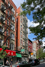 117 Hester St in New York, NY - Building Photo - Building Photo