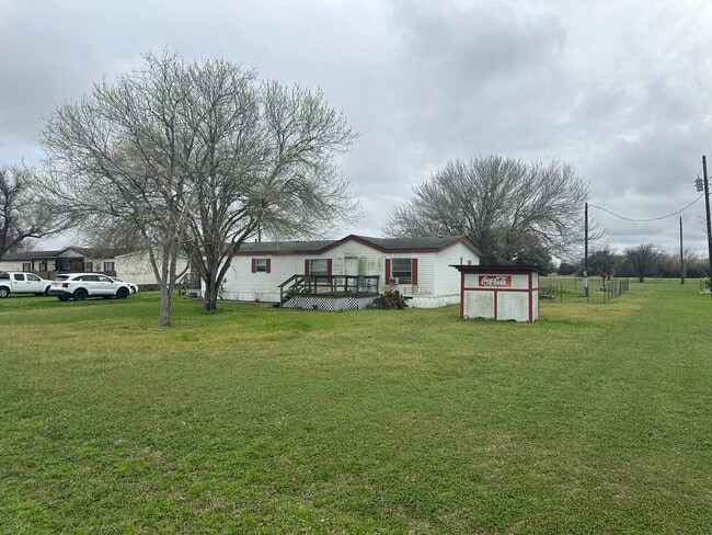 39 Tiffany Dr in Victoria, TX - Building Photo - Building Photo