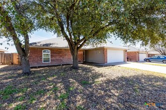 4309 Embers Dr in Killeen, TX - Building Photo - Building Photo