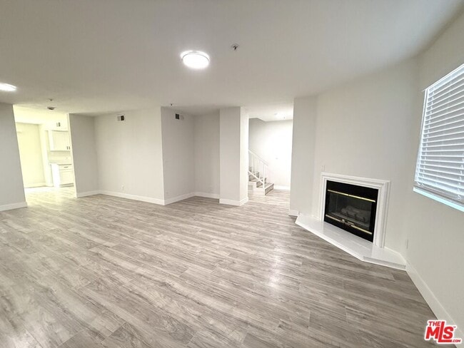 3414 Montrose Ave in Glendale, CA - Building Photo - Building Photo