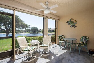 505 Lake Louise Cir in Naples, FL - Building Photo - Building Photo