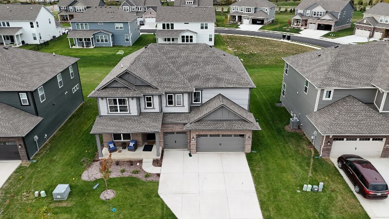 15436 Manderley St in Fishers, IN - Building Photo