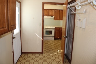 1701 Southfield Rd in Evansville, IN - Foto de edificio - Building Photo