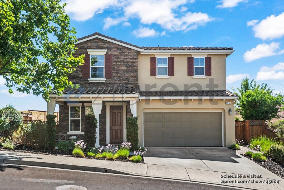 3356 Cydonia Court in Dublin, CA - Building Photo