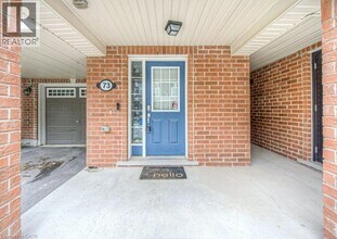 1000 Asleton Blvd in Milton, ON - Building Photo - Building Photo