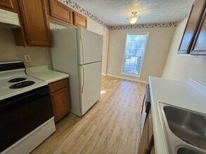 135 Ridgefield Dr in Lagrange, GA - Building Photo - Building Photo