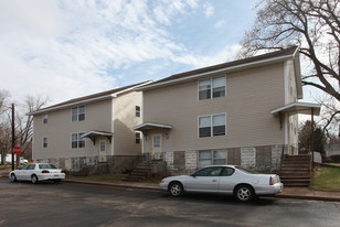 W217 Menomonie St Apartamentos