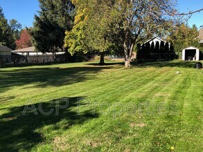 3607 Home Rd in Bellingham, WA - Building Photo - Building Photo