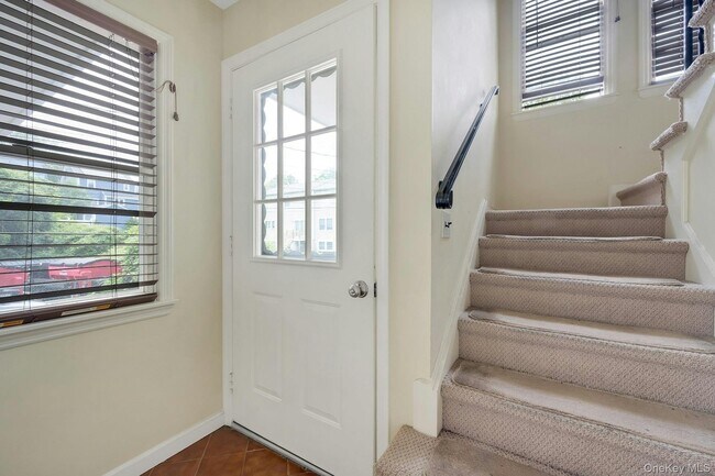 12 Congress St in New Rochelle, NY - Building Photo - Building Photo