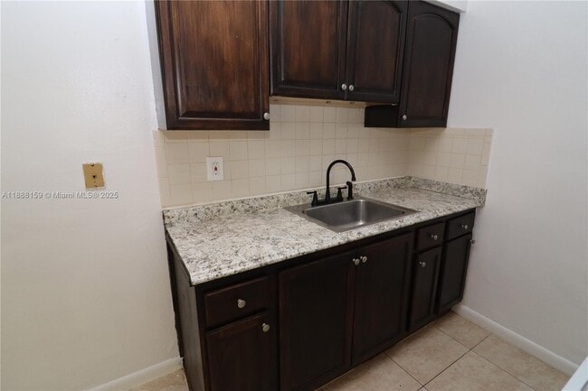 1708 N 16th Ave in Hollywood, FL - Building Photo - Building Photo