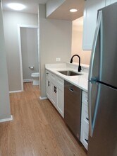 110 Queens Cove in Barrington, IL - Building Photo - Building Photo