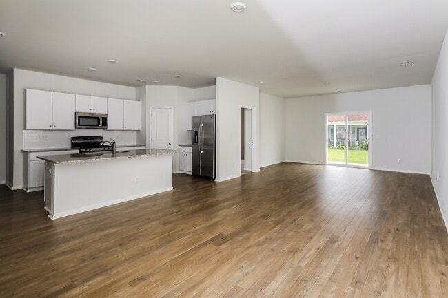 143 S Reindeer Rd in Surfside Beach, SC - Building Photo - Building Photo