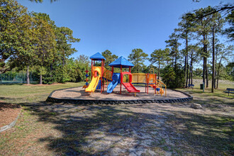 2827 Springfield Dr in Wilmington, NC - Building Photo - Building Photo