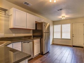 6403 Auburn Dr in Austin, TX - Building Photo