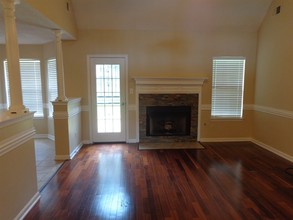 2166 Greencliff Dr in Southaven, MS - Building Photo - Building Photo