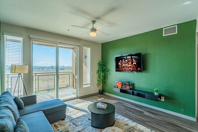 9600 W Georgia Ave in Glendale, AZ - Building Photo - Building Photo