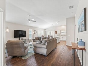 449 Gilson Loop in Wildwood, FL - Building Photo - Building Photo