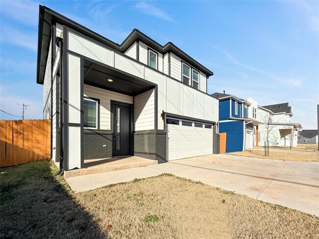 2608 Crescent Ave in Oklahoma City, OK - Building Photo - Building Photo