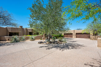 38400 N 102nd St in Scottsdale, AZ - Foto de edificio - Building Photo