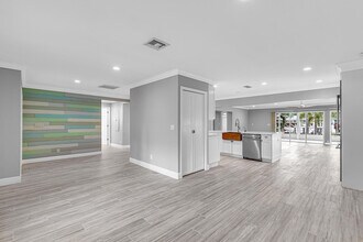 12831 Shore Dr in West Palm Beach, FL - Building Photo - Building Photo