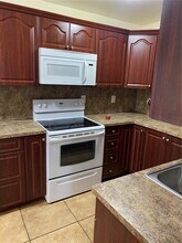 31 NE 12th Ave in Homestead, FL - Building Photo - Building Photo