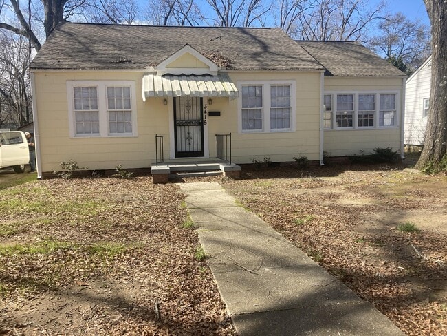 property at 3415 Northview Dr