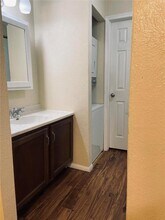 130 Ashley Dr in Fairview Heights, IL - Building Photo - Building Photo