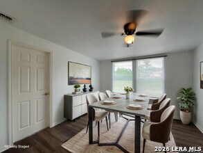 1142 W Villaret Blvd in San Antonio, TX - Building Photo - Building Photo