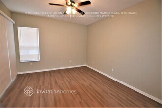 3960 Woodview Dr in Sarasota, FL - Building Photo - Building Photo