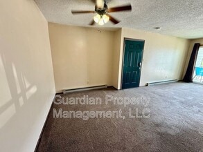 1010 N Walnut St in Maryville, MO - Building Photo - Building Photo