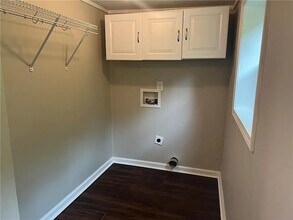 560 Old Clarkesville Hwy in Cleveland, GA - Building Photo - Building Photo