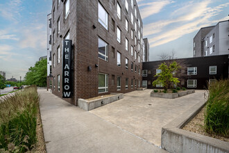 The Arrow Apartments - Student Housing in Minneapolis, MN - Foto de edificio - Building Photo