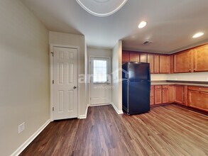 1140 Moss Grove Dr in Moncks Corner, SC - Building Photo - Building Photo