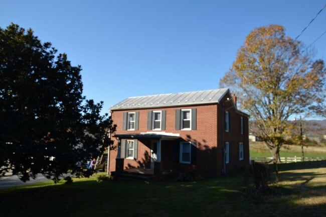 property at 2841 Bloomer Springs Rd