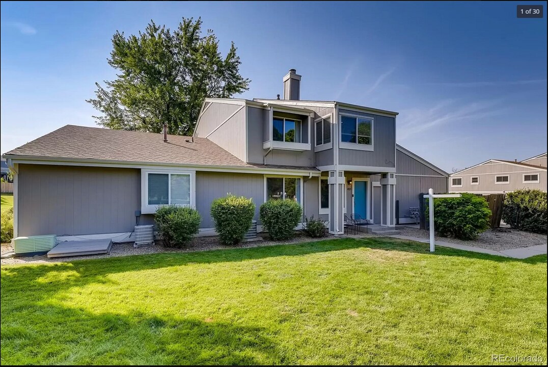 4523 S Hannibal St in Aurora, CO - Building Photo