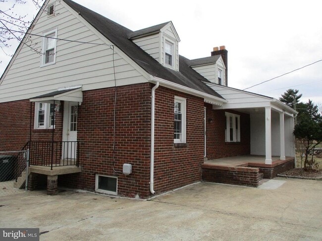 property at 5945 Franconia Rd