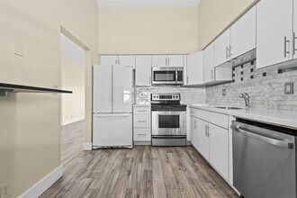 2983 NW 92nd Ave in Coral Springs, FL - Building Photo - Building Photo
