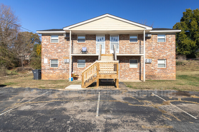 1203 Fair Dr in Knoxville, TN - Building Photo - Building Photo