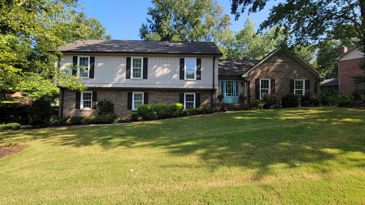 120 Cherrywood Trail in Greer, SC - Foto de edificio