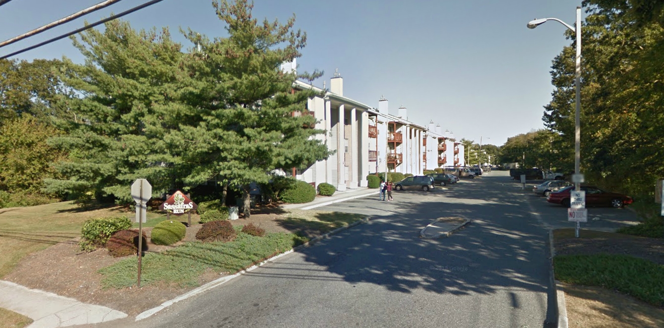 Sassafrass Run Condo in Pleasantville, NJ - Foto de edificio