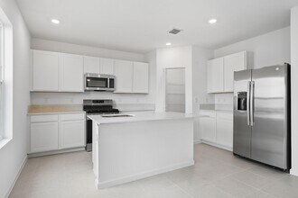 10835 NW Moon Rise Ln in Port St. Lucie, FL - Building Photo - Building Photo