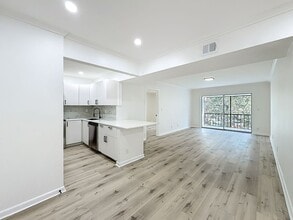 480 NW 20th St in Boca Raton, FL - Building Photo - Building Photo