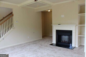 3572 Brockenhurst Dr in Buford, GA - Foto de edificio - Building Photo