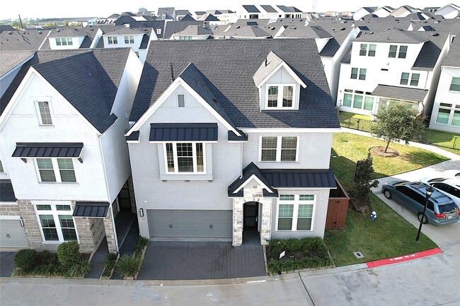 3113 Somerset Levens Ln in Houston, TX - Foto de edificio - Building Photo