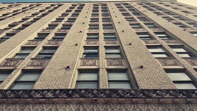 Nueces Lofts in Corpus Christi, TX - Foto de edificio - Building Photo