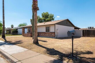 964 W Hackamore St in Mesa, AZ - Building Photo - Building Photo