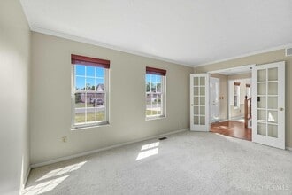 6671 Foxfield Dr in Mason, OH - Foto de edificio - Building Photo