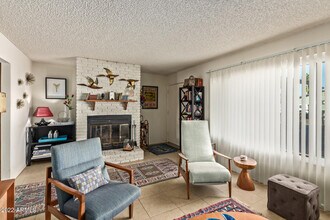 12728 N 40th Pl in Phoenix, AZ - Building Photo - Building Photo