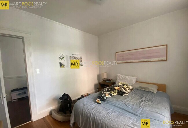 9 James St, Unit James St in Brookline, MA - Foto de edificio - Building Photo